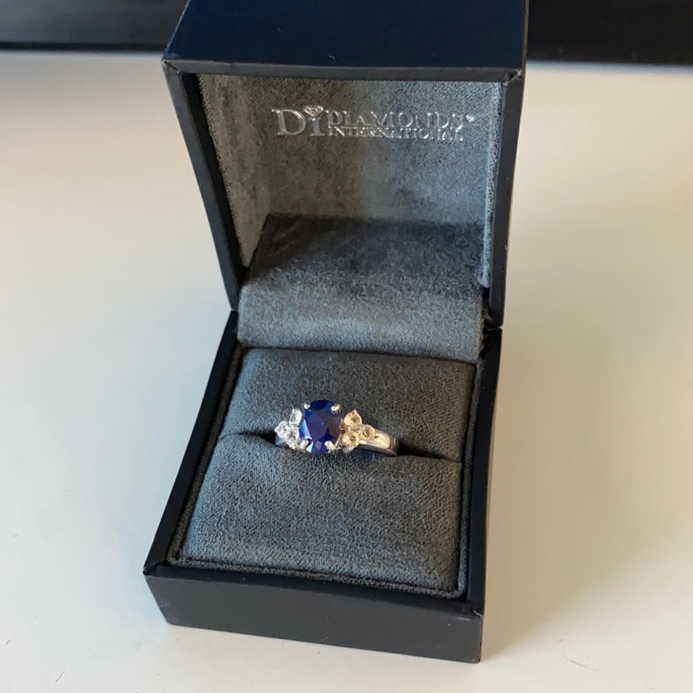 Sapphire & Diamond Ring